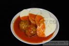 Recept Masové rýžovo-kapustové plněné papriky s rajskou omáčkou - masové knedlíčky