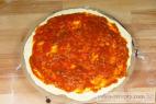Recept Pizza se šunkou a sýrem - pizza - příprava
