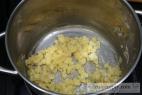 Recept Kulajda s liškami a vejcem - koprová polévka - příprava