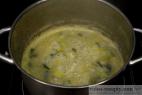 Recept Pórková polévka se sýrovými krutony - pórková polévka - příprava